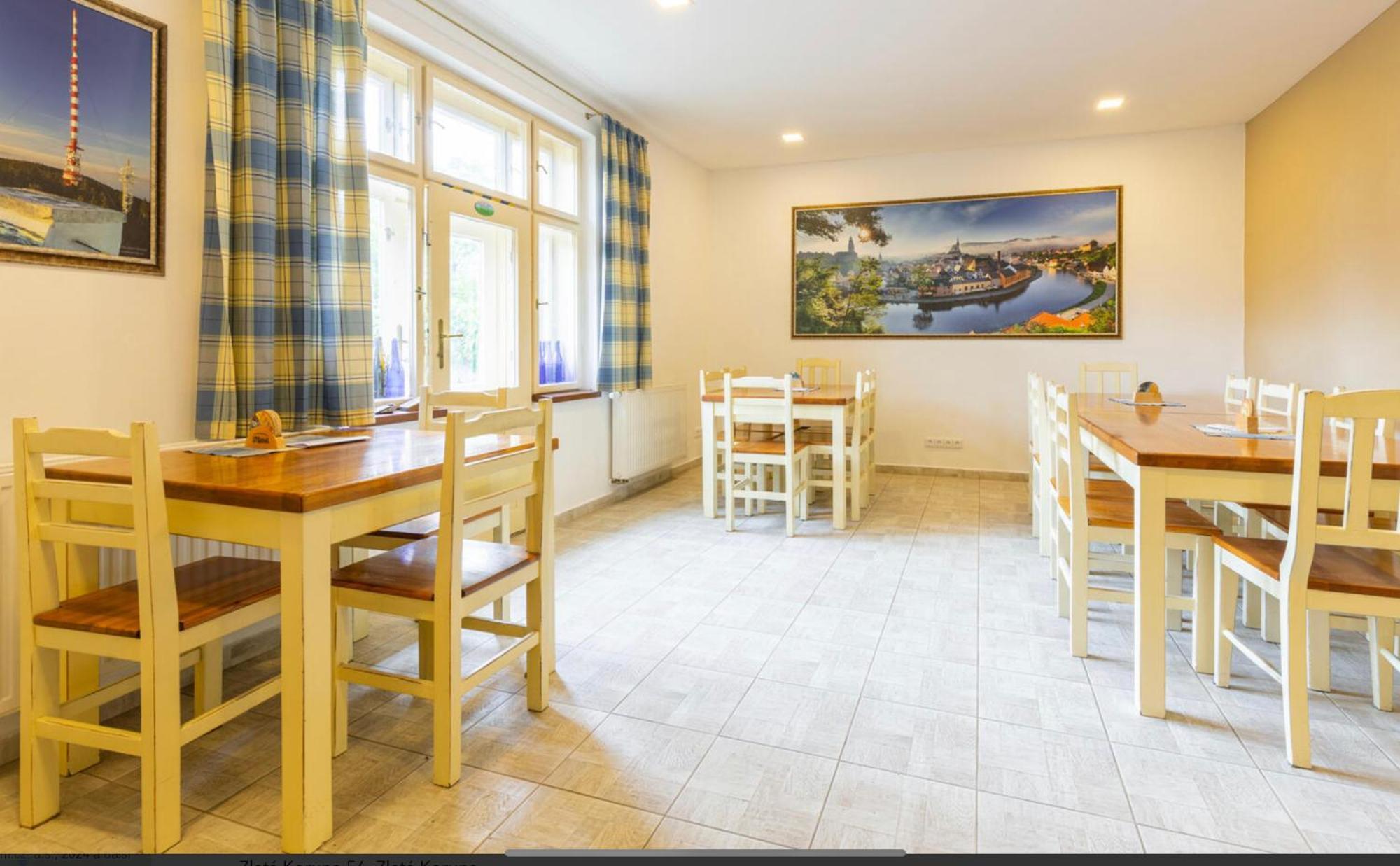 Penzion Na Letne Zlata Koruna Bagian luar foto